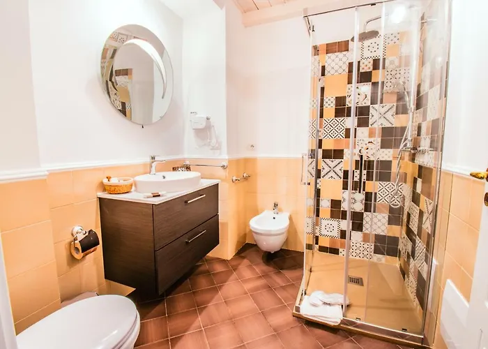 Guest house Domus Sibyllina, Galleria Umberto I 4*